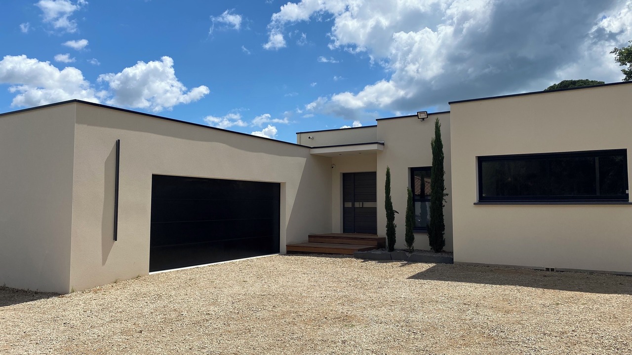 Photo of Outdoor in Saint-Aunes