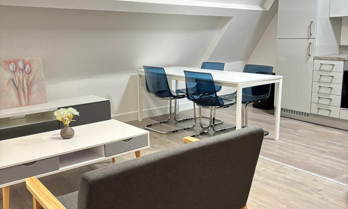 Photo of Others in Leigh