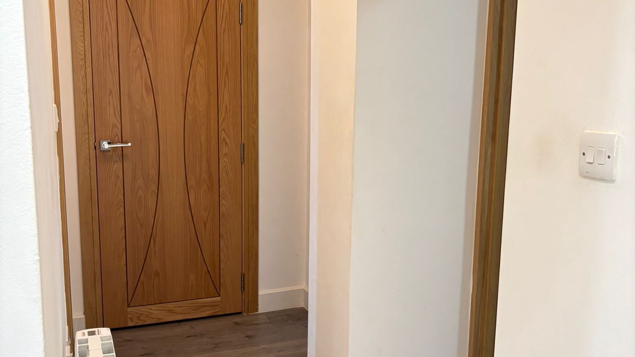 Photo of Others in Leigh