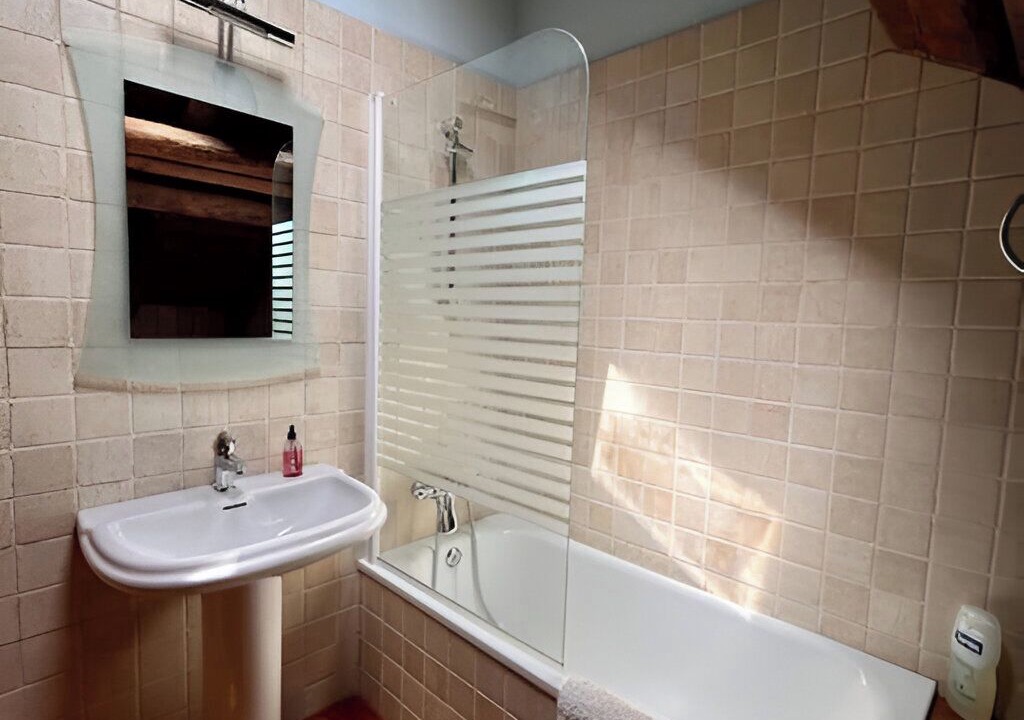 Photo of Bathroom in La Guingueta d'Aneu