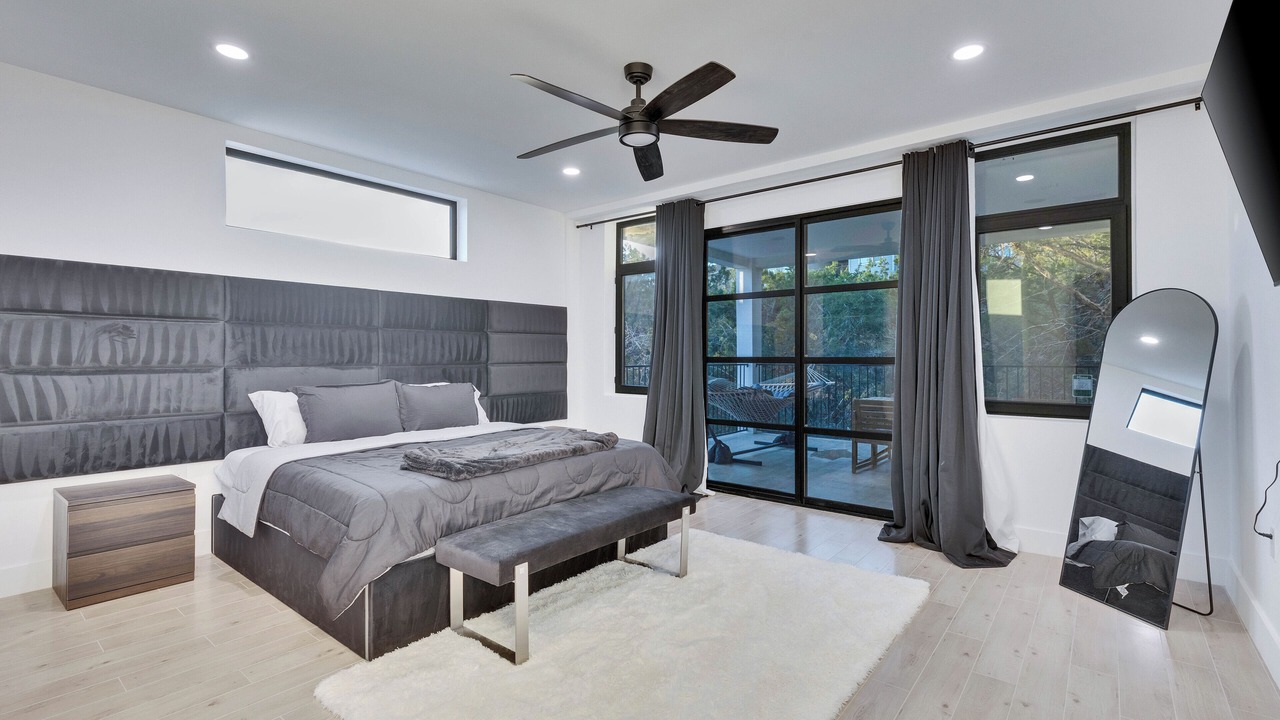 Photo of Bedroom in Highland Lake Estates