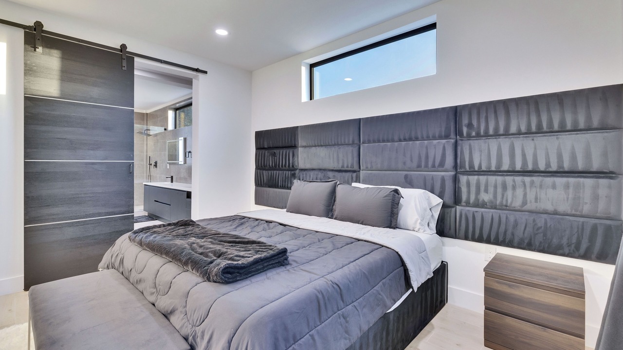 Photo of Bedroom in Highland Lake Estates
