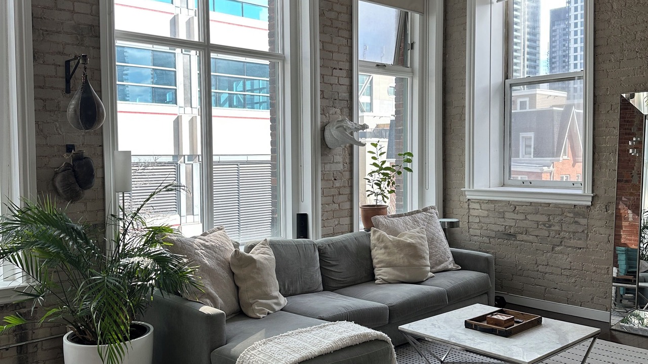 Photo of Livingroom in King West Village
