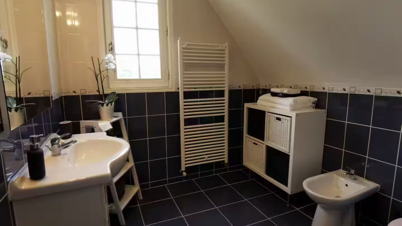 Photo of Bathroom in Lanmeur