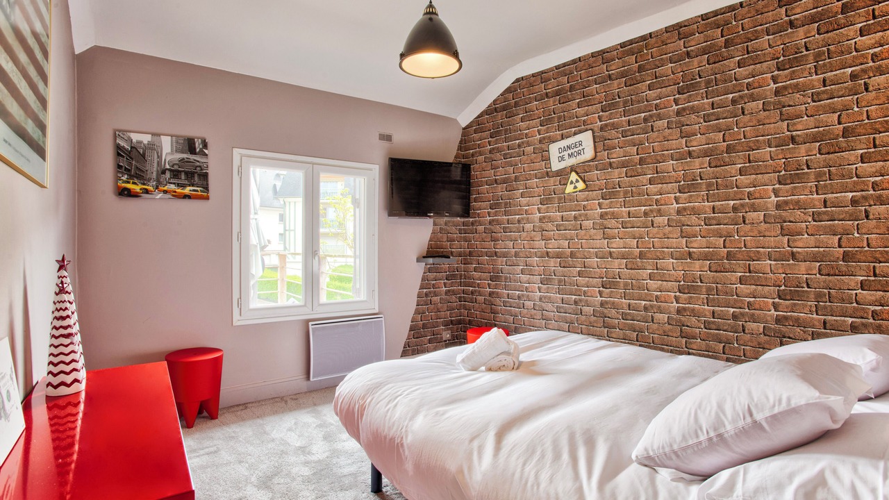 Photo of Bedroom in Touques