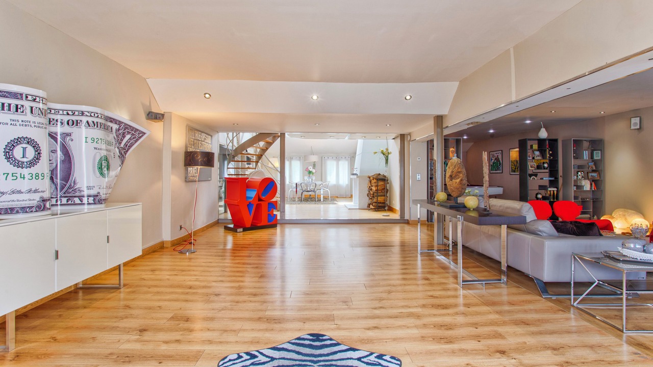 Photo of Others in Touques