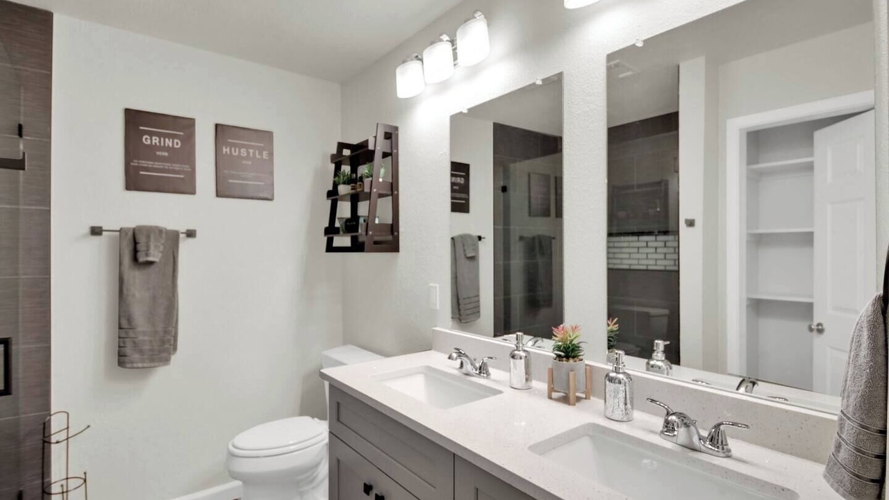 Photo of Bathroom in Taylor