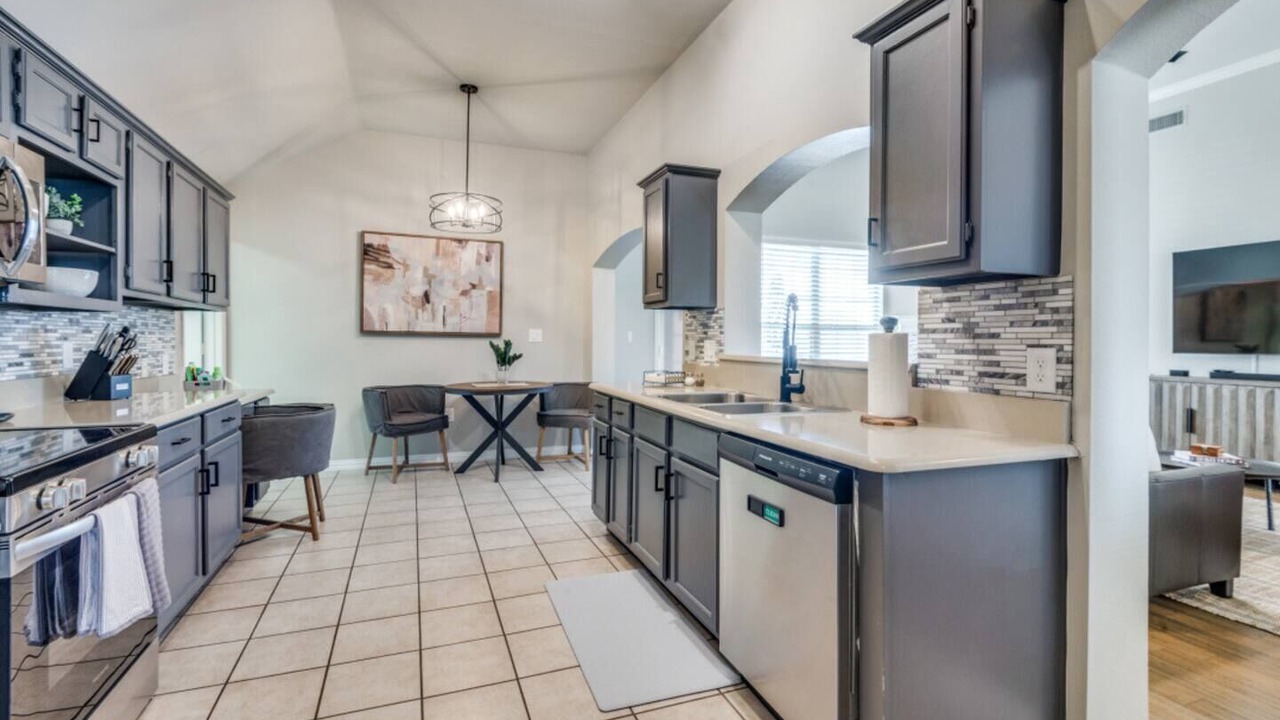 Photo of Kitchen in North Central Carrollton