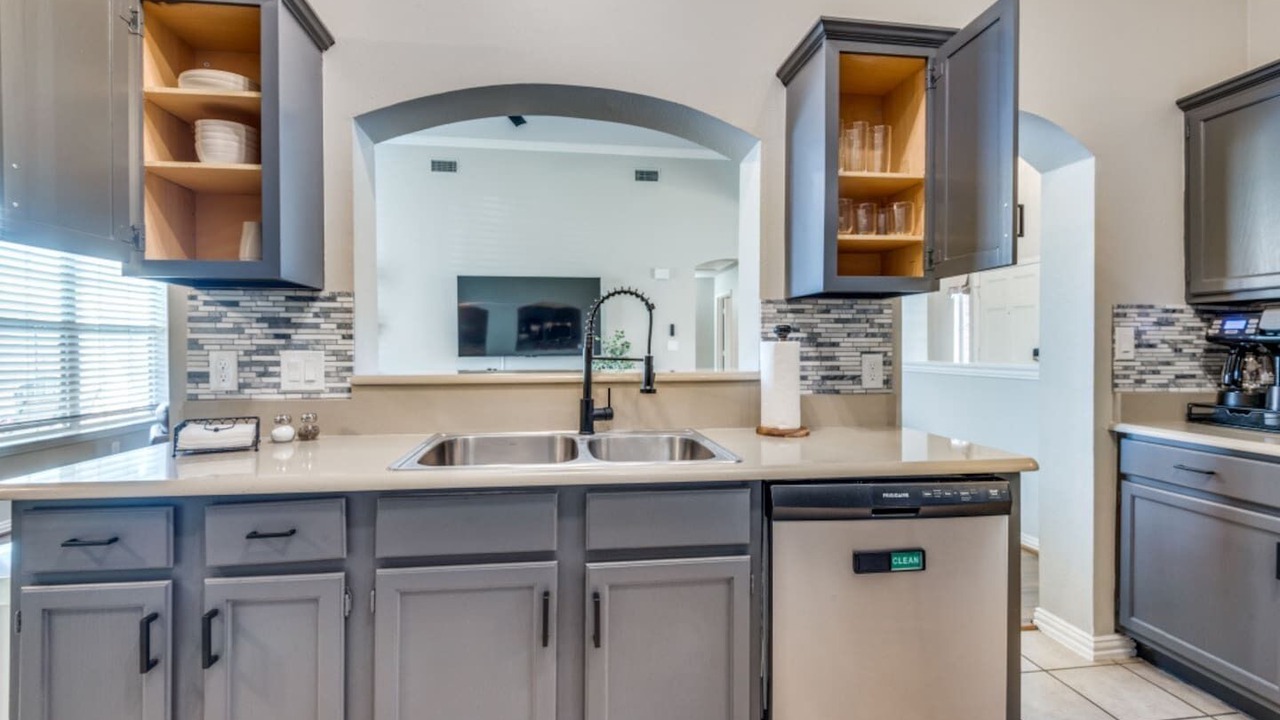 Photo of Kitchen in North Central Carrollton