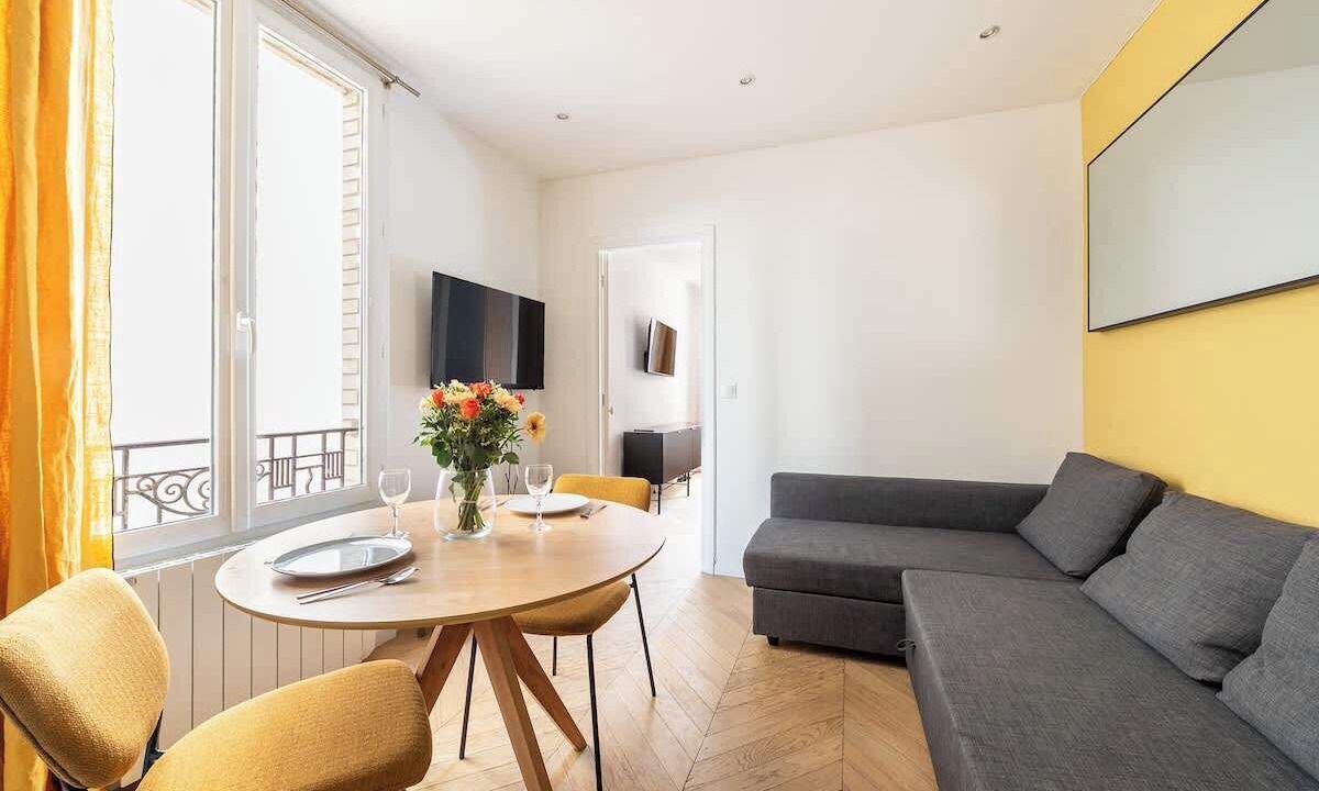 Photo of Livingroom in Neuilly-sur-Seine
