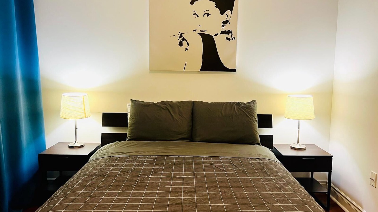Photo of Bedroom in Willowdale