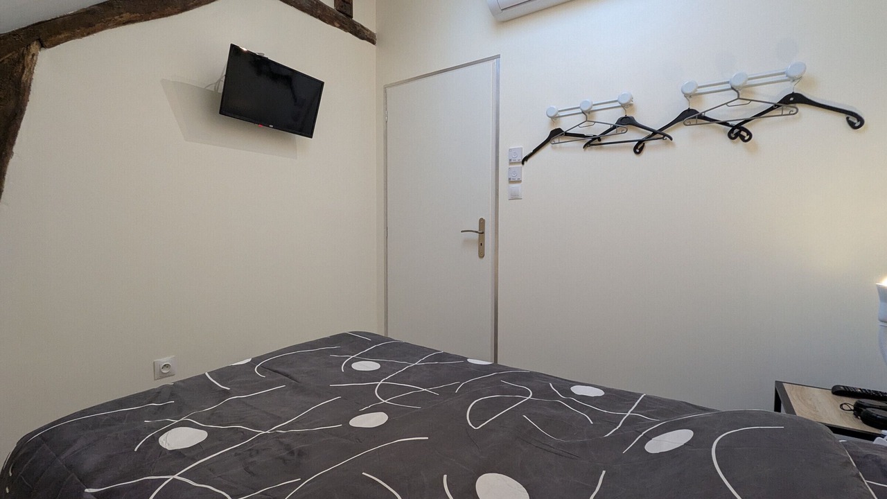 Photo of Bedroom in Chilleurs-aux-Bois