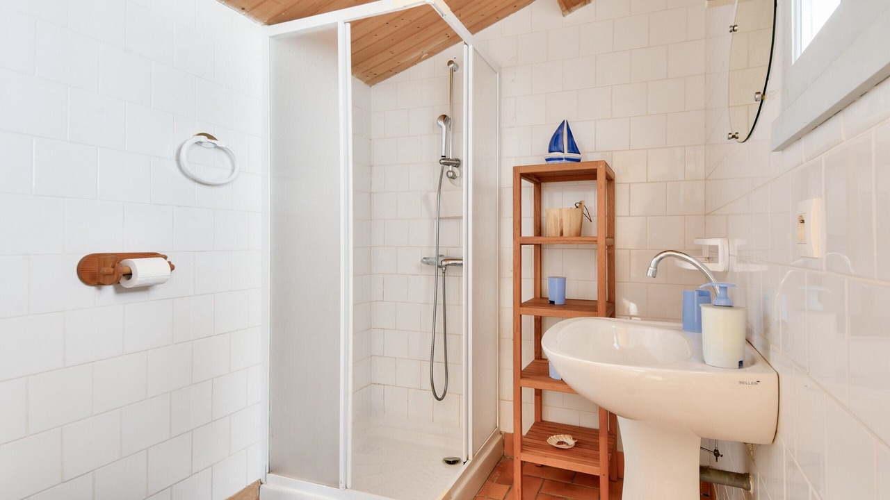Photo of Bathroom in La Gueriniere
