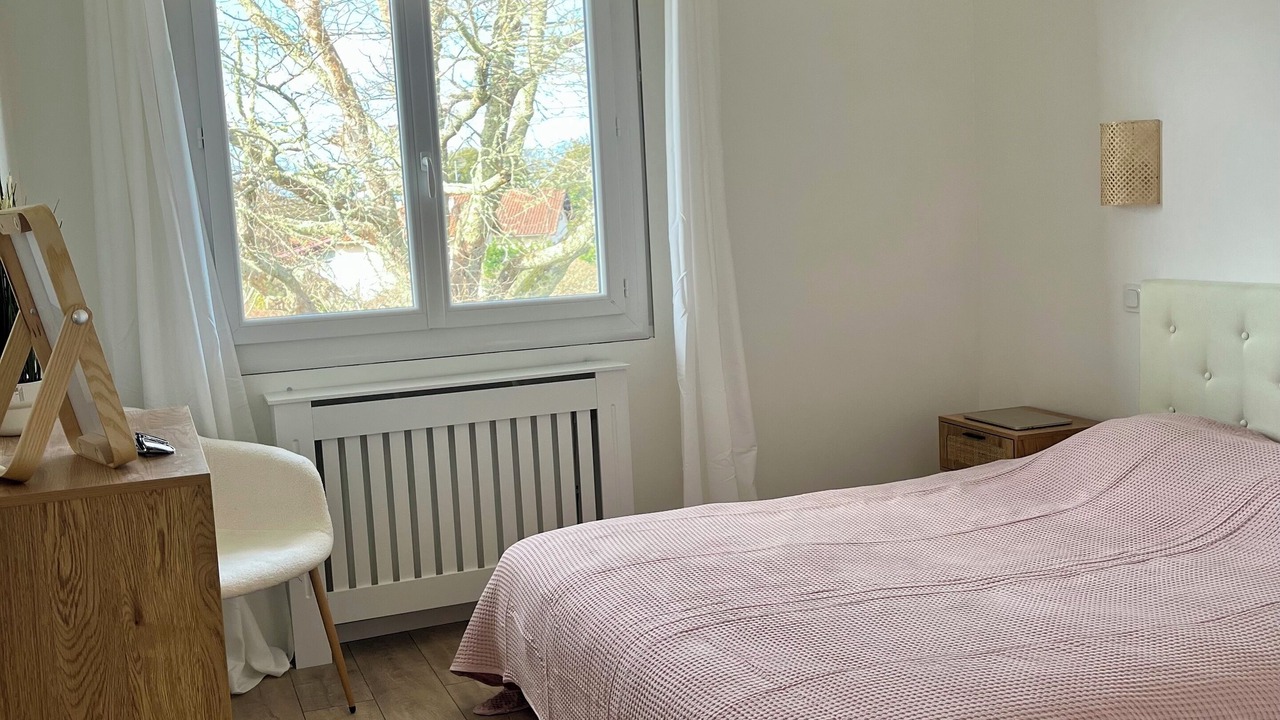 Photo of Bedroom in Lit-et-Mixe