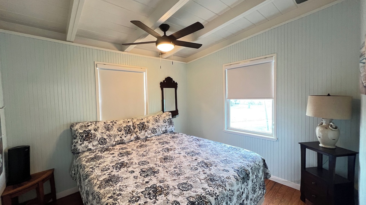 Photo of Bedroom in Surfside Beach