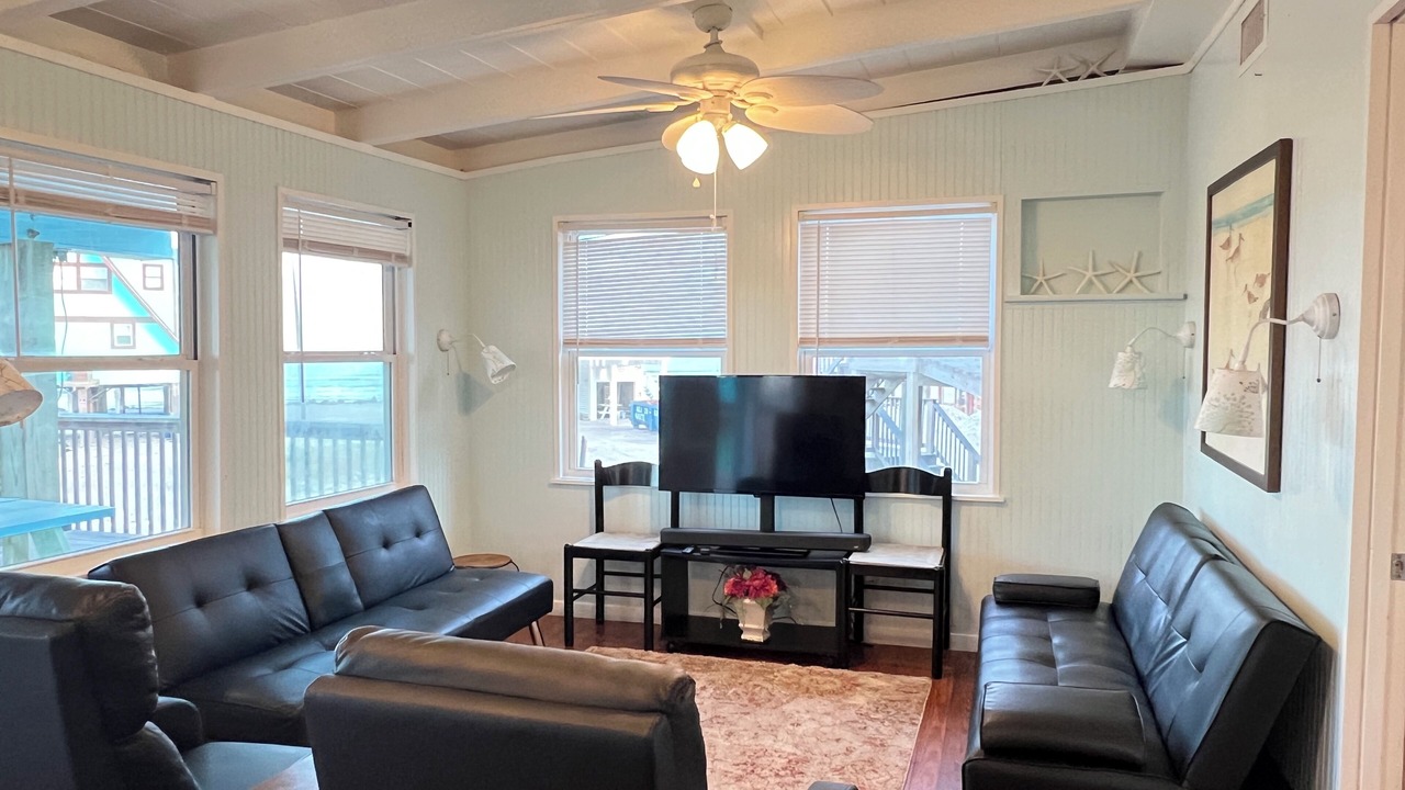 Photo of Livingroom in Surfside Beach