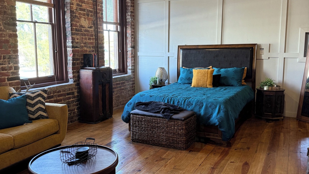 Photo of Bedroom in Central Business District