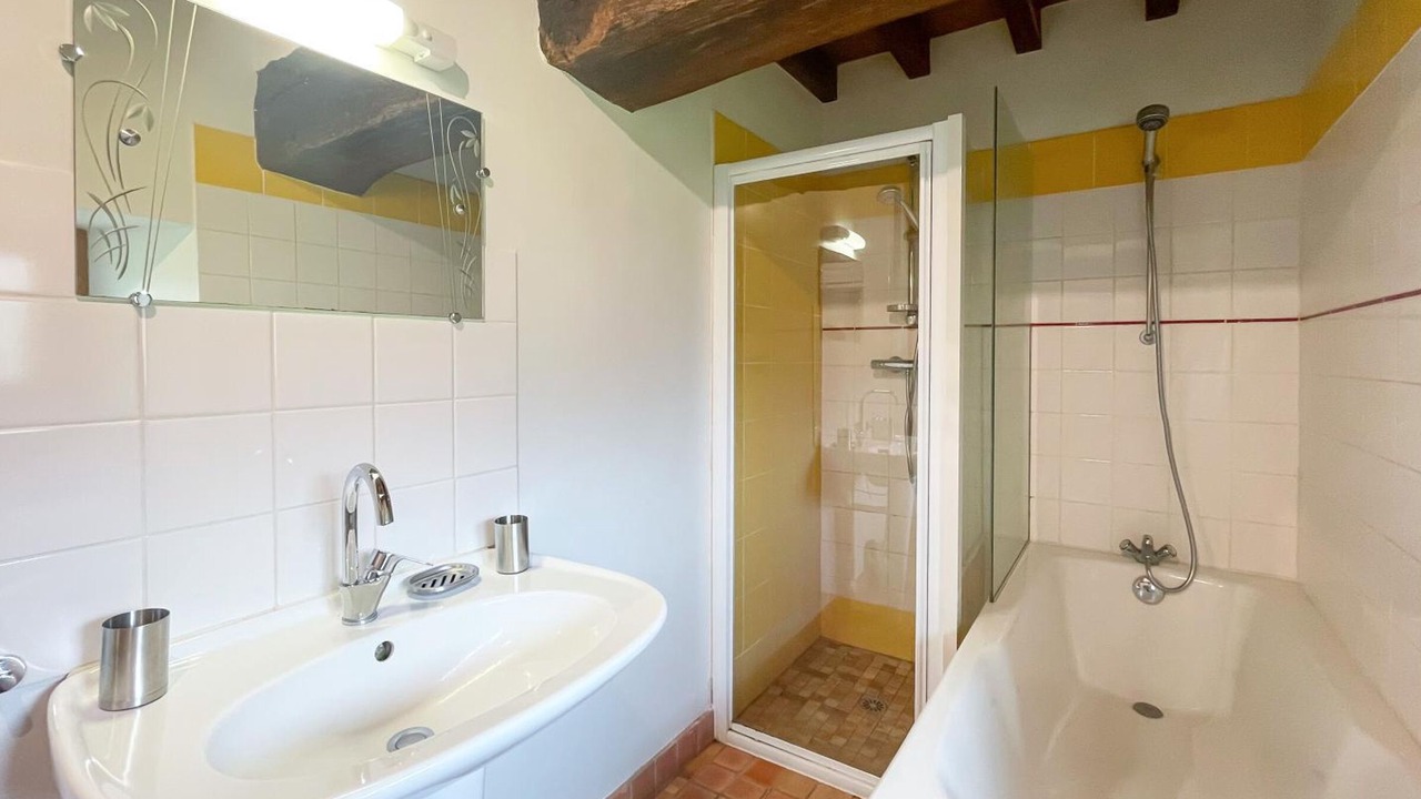 Photo of Bathroom in Saint-Simeon