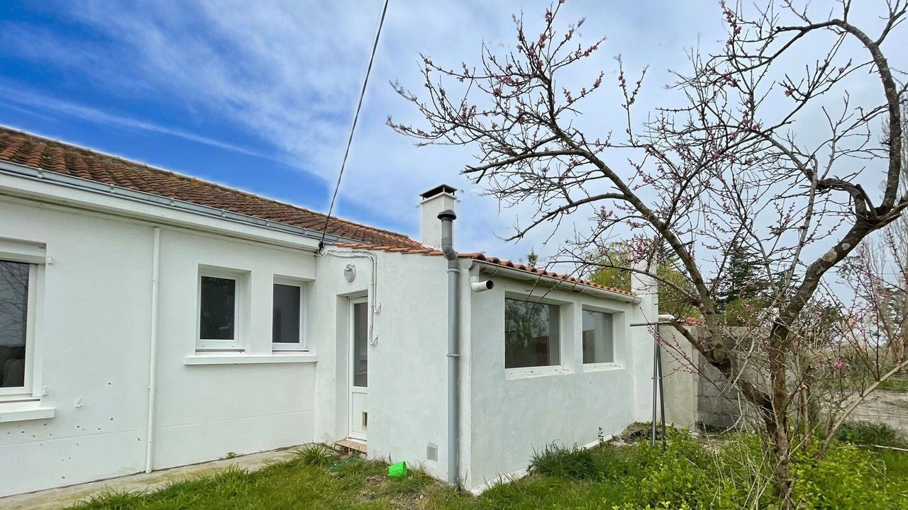 Photo of Outdoor in Sallertaine