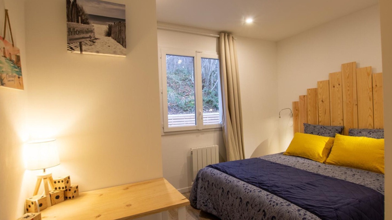Photo of Bedroom in Chateau-l'Eveque