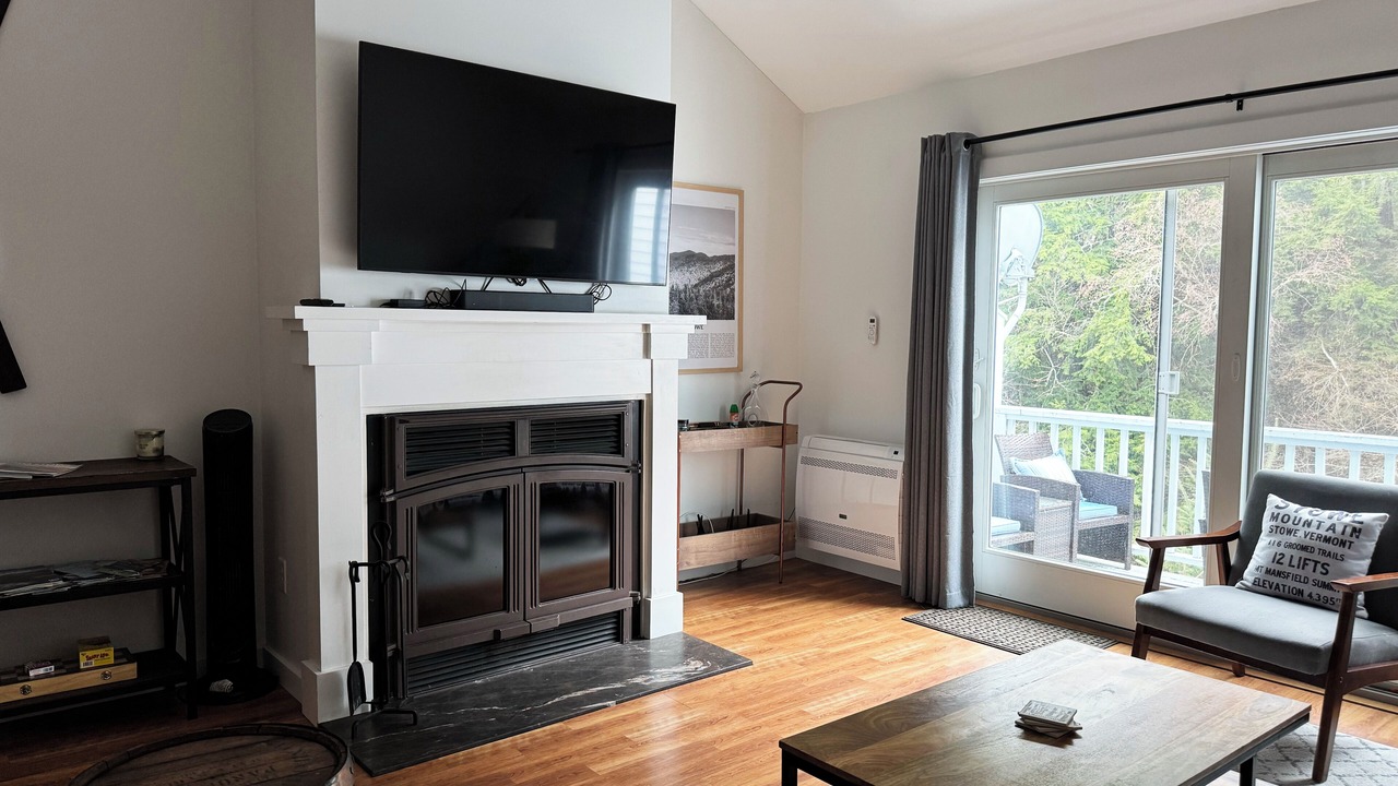 Photo of Livingroom in Stowe Area