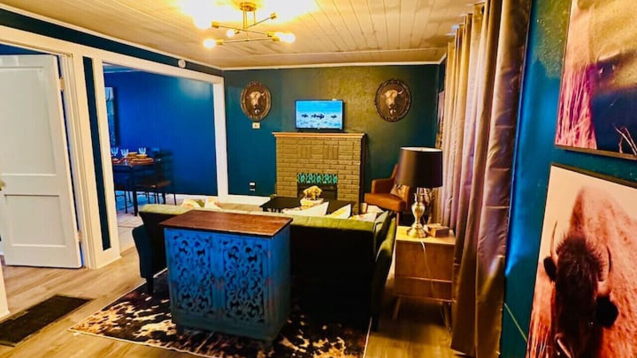 Photo of Livingroom in Russell