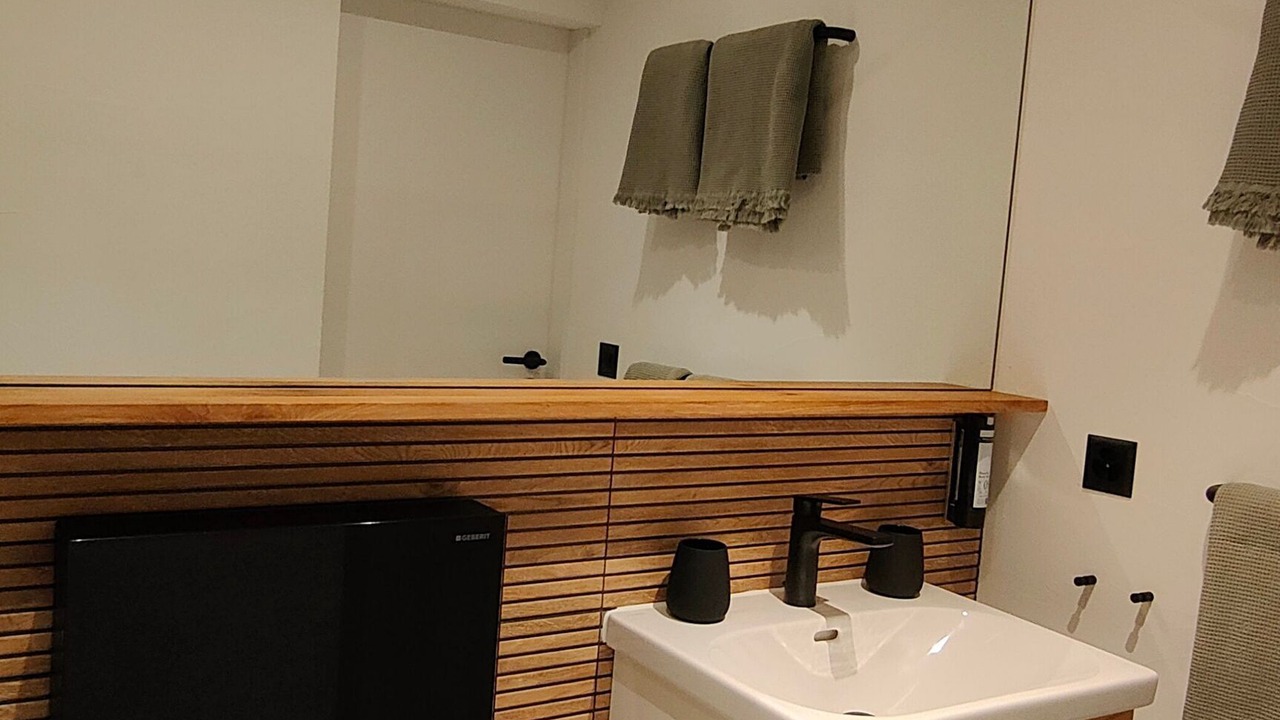 Photo of Bathroom in Flond