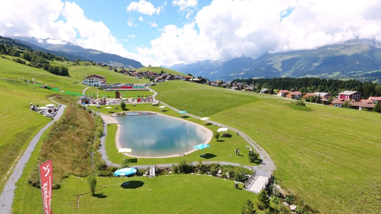 Photo of Outdoor in Flond