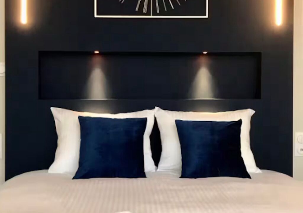 Photo of Bedroom in Glacis-Victoire