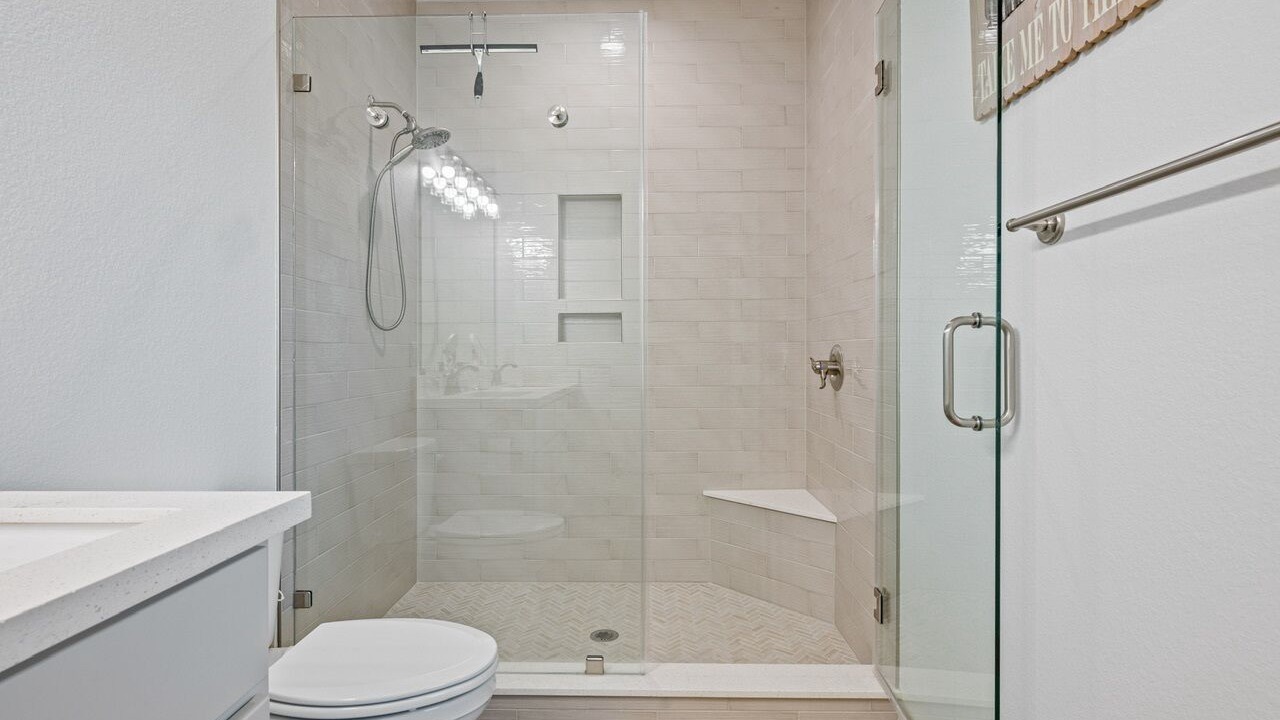 Photo of Bathroom in Crystal Beach