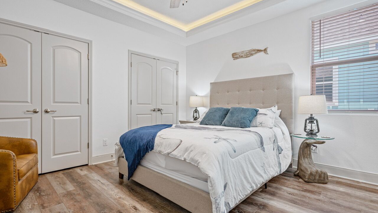 Photo of Bedroom in Crystal Beach