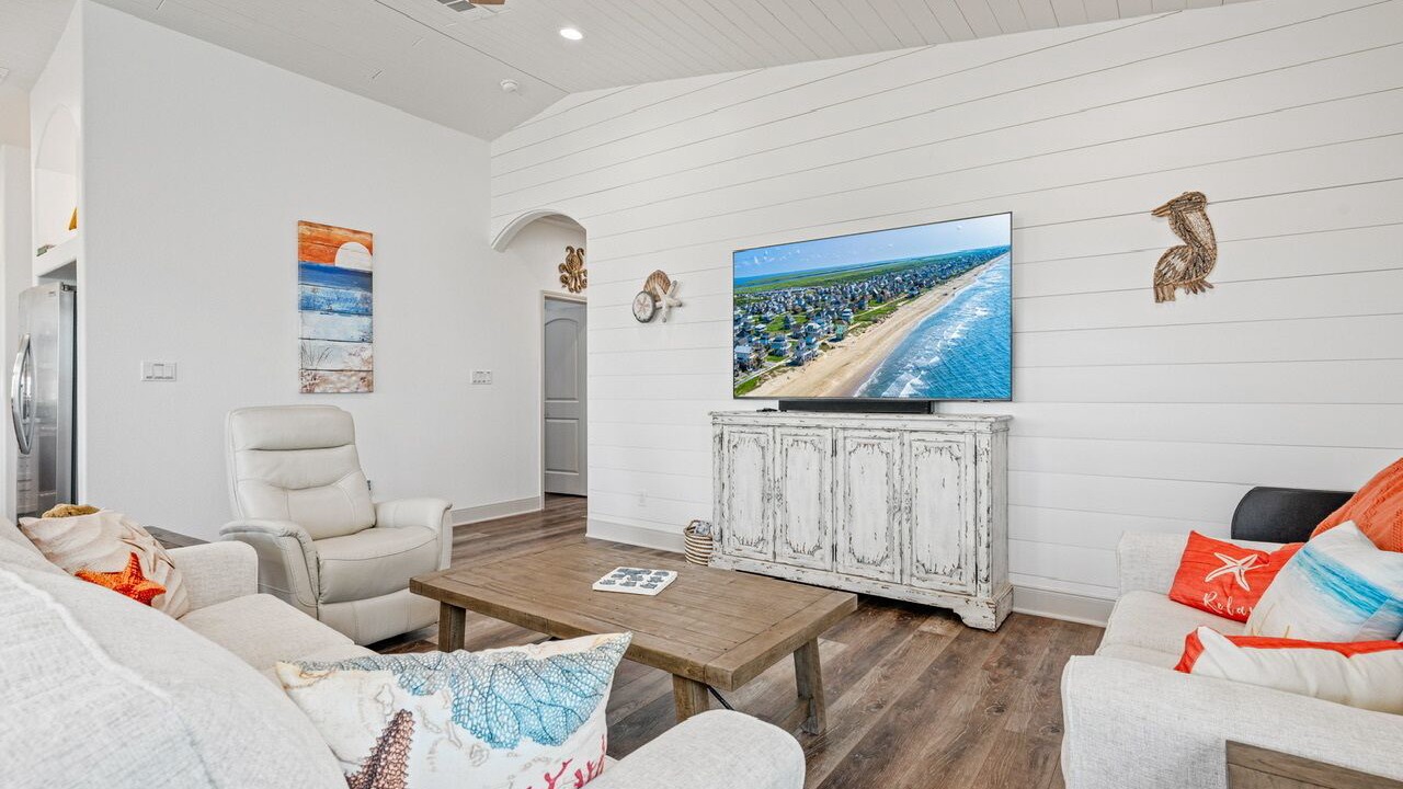 Photo of Livingroom in Crystal Beach