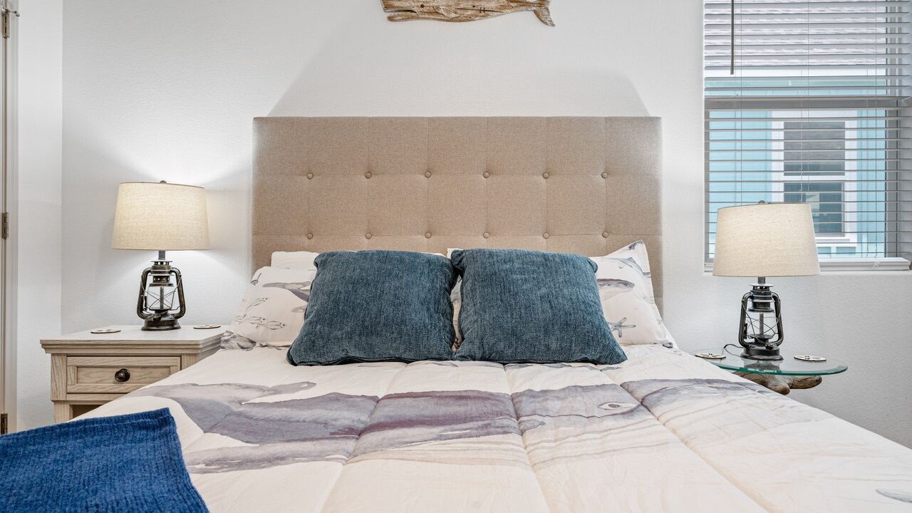 Photo of Bedroom in Crystal Beach