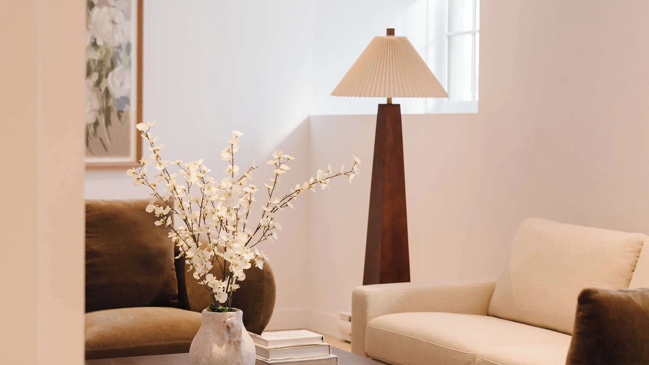 Photo of Livingroom in Chinatown