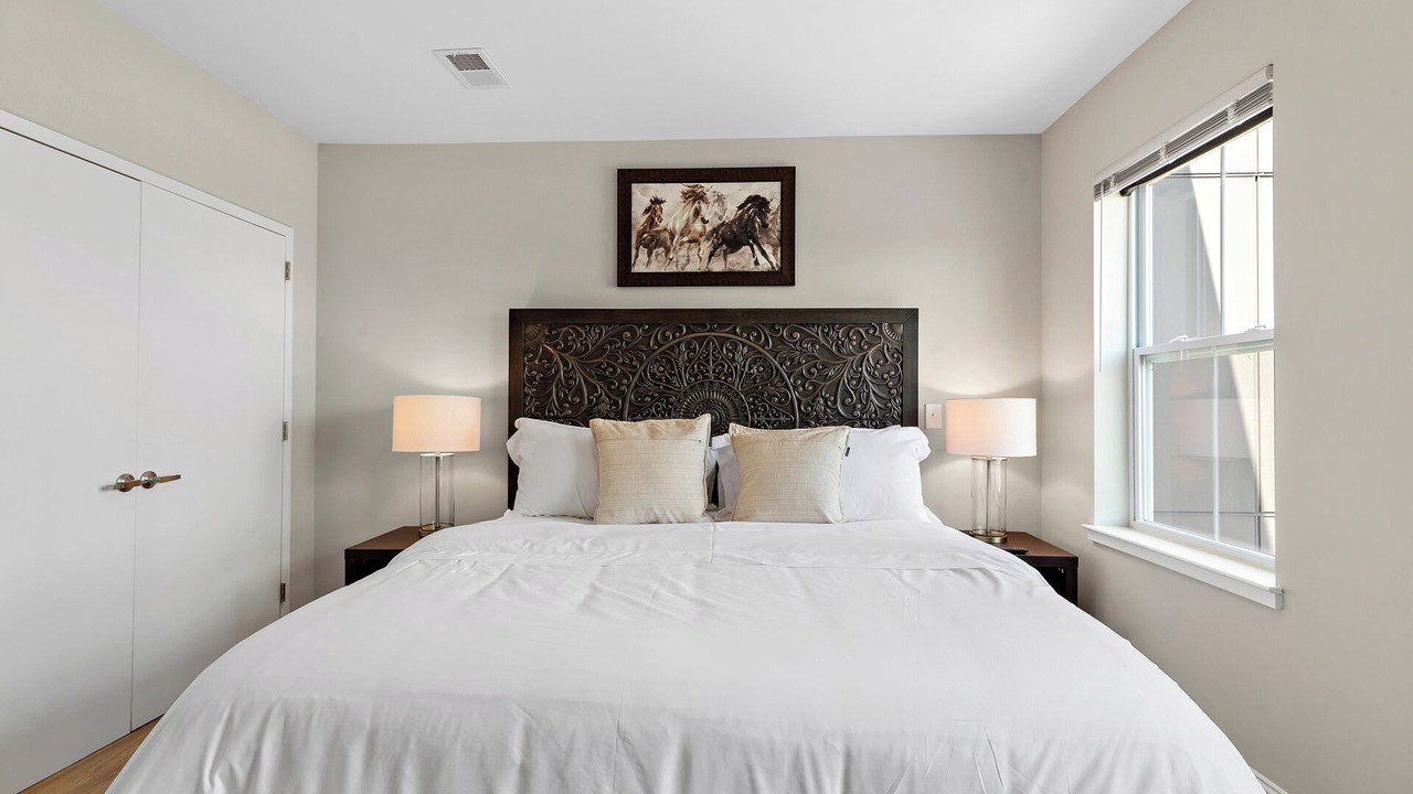 Photo of Bedroom in Newark