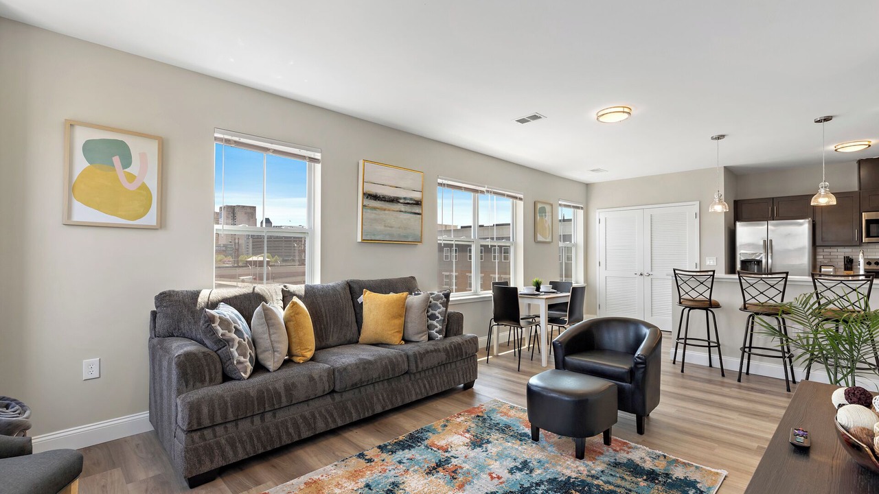 Photo of Livingroom in Newark
