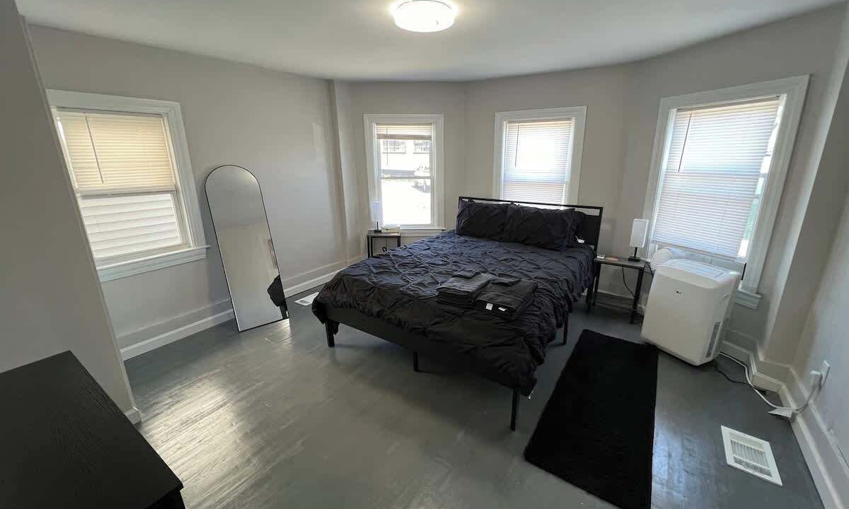 Photo of Bedroom in Salem