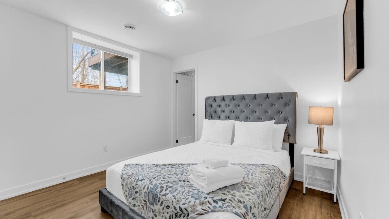 Photo of Bedroom in Niagara Falls