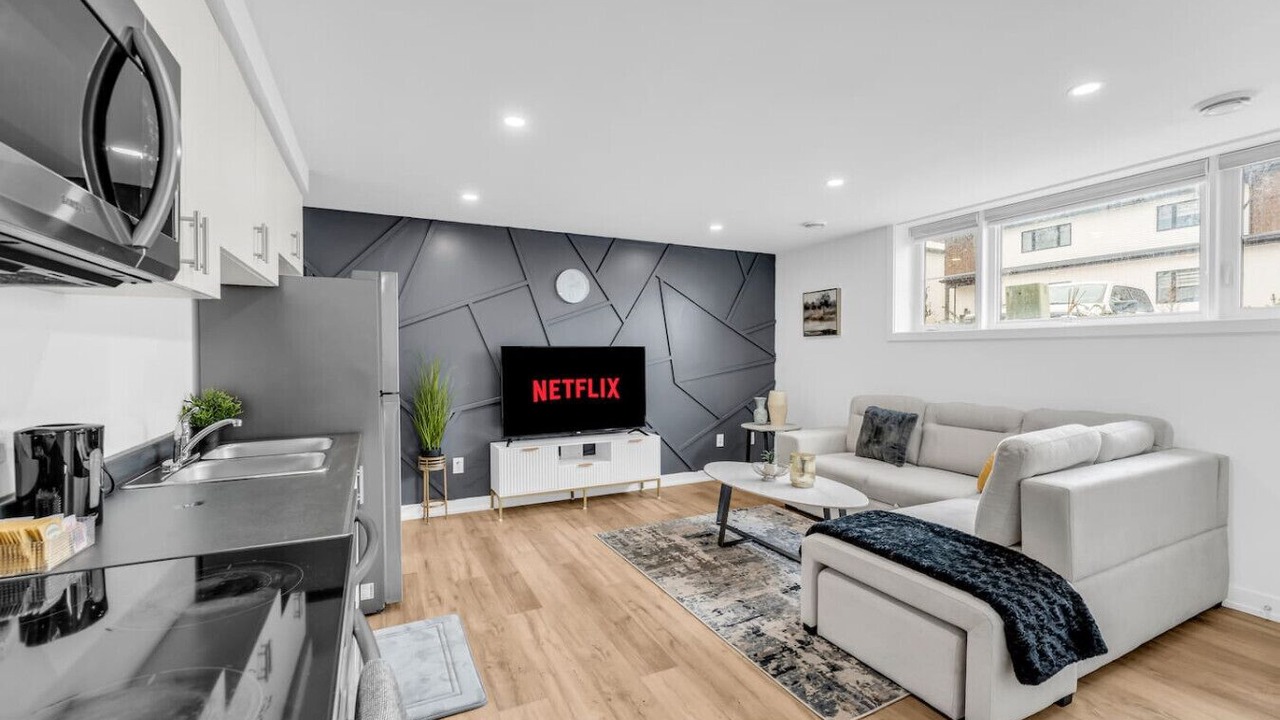 Photo of Livingroom in Niagara Falls