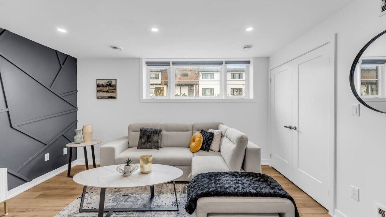 Photo of Livingroom in Niagara Falls