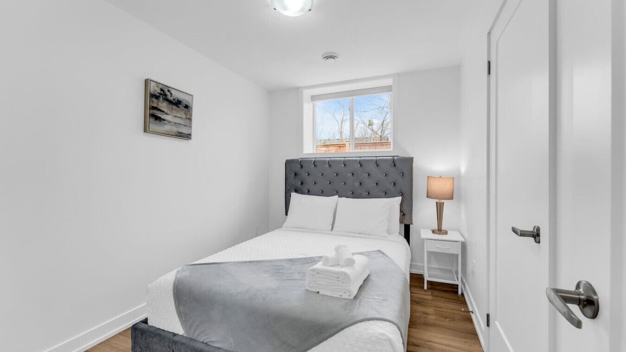 Photo of Bedroom in Niagara Falls