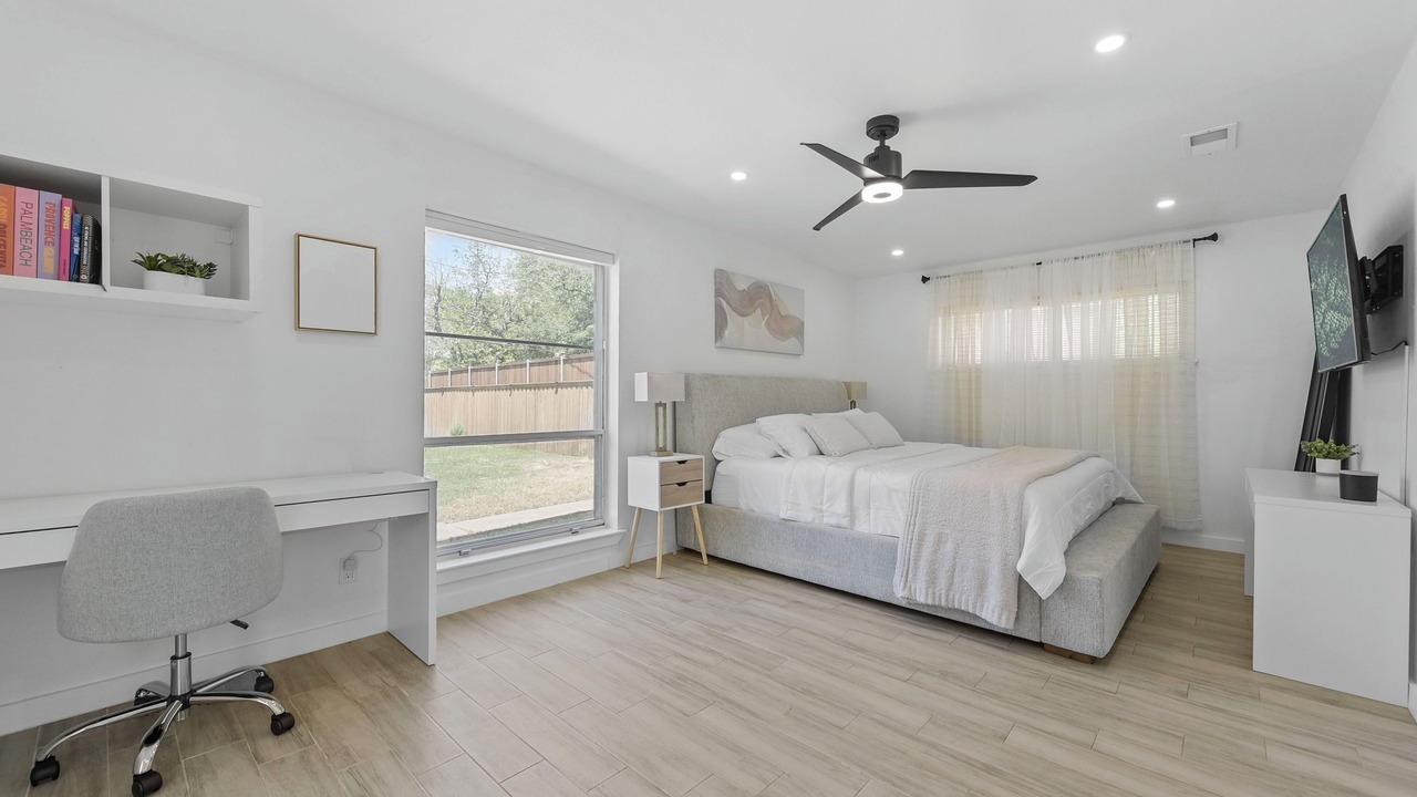 Photo of Bedroom in Northwest Dallas