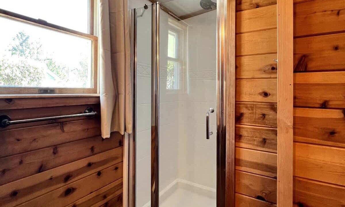 Photo of Bathroom in Shinnecock Hills