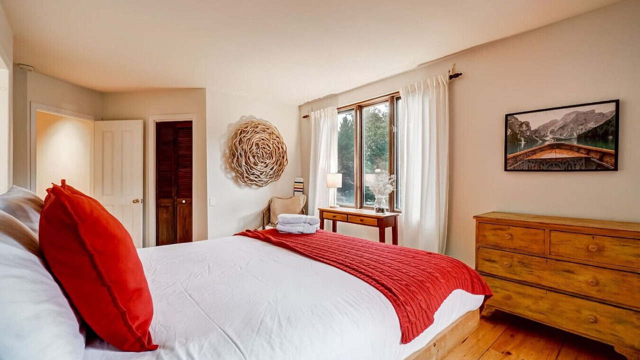 Photo of Bedroom in Mont-Tremblant