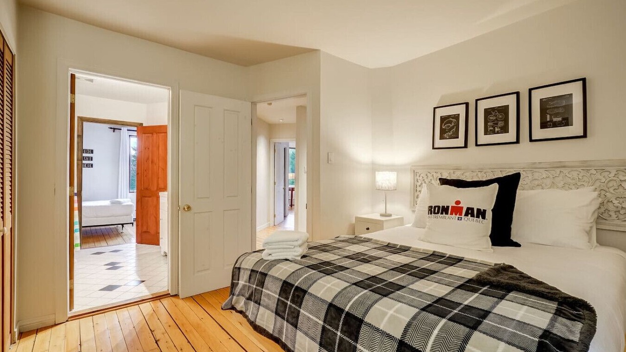Photo of Bedroom in Mont-Tremblant