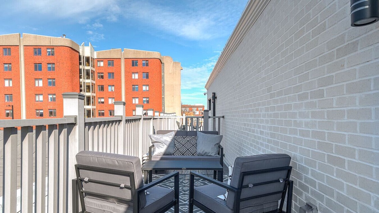 Photo of Outdoor in La Petite-Patrie