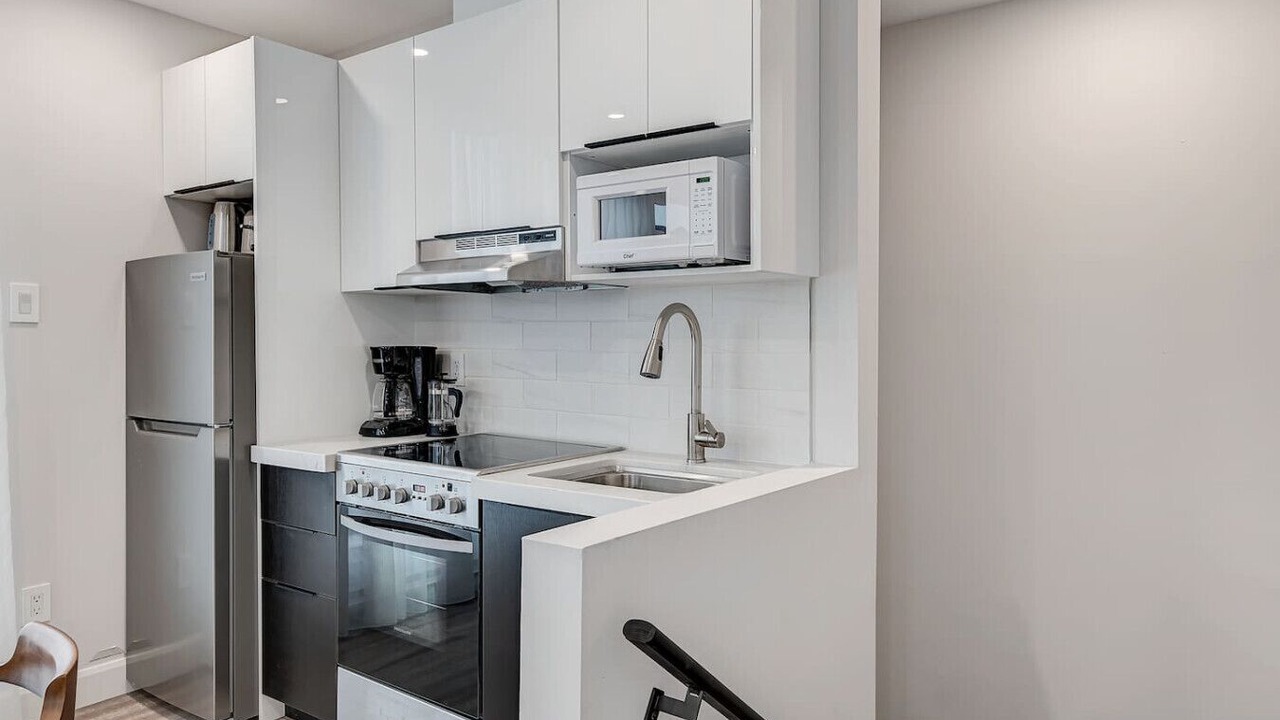 Photo of Kitchen in La Petite-Patrie