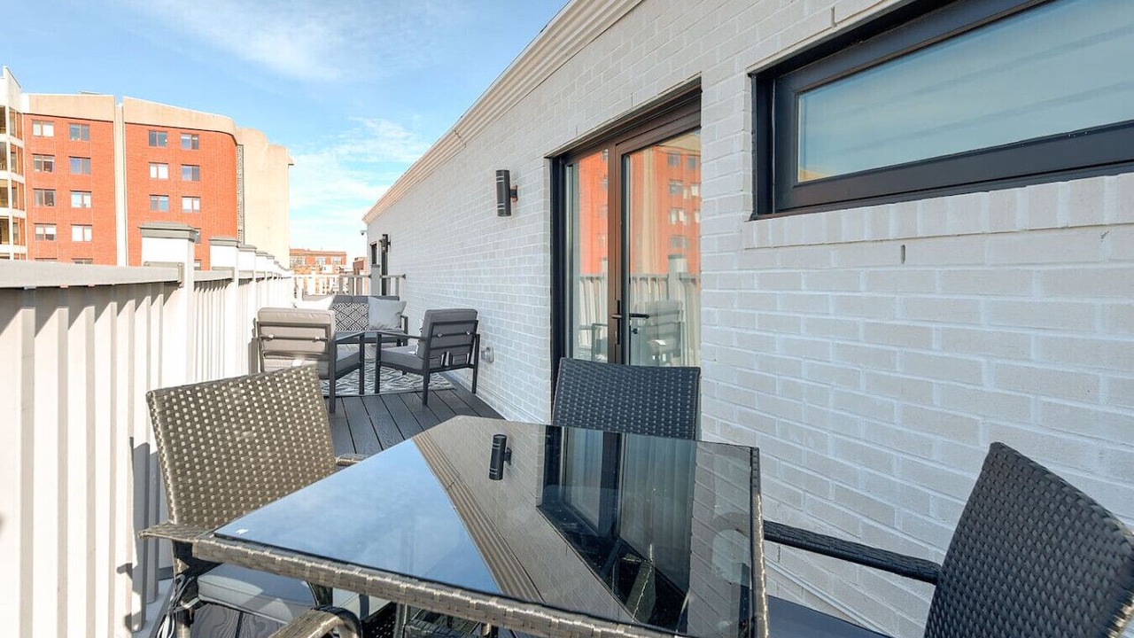 Photo of Outdoor in La Petite-Patrie