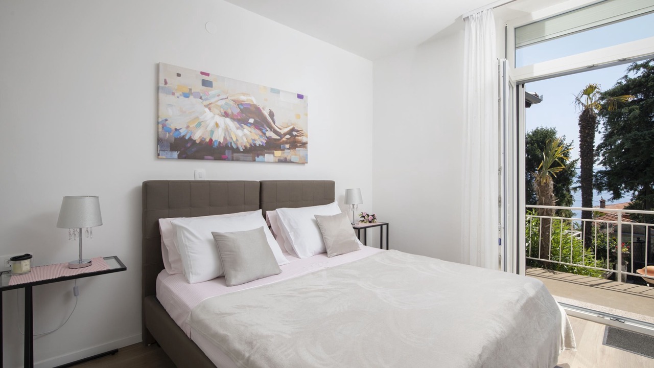 Photo of Bedroom in Ika