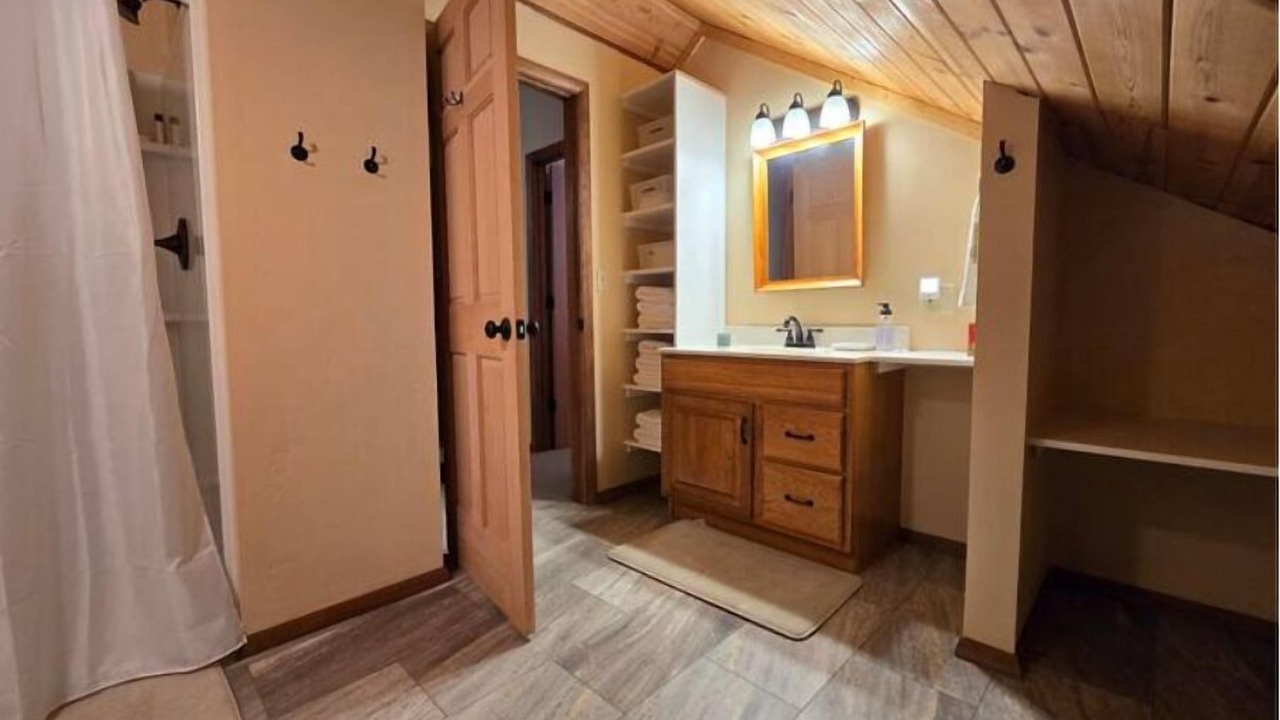 Photo of Bathroom in Big Sky